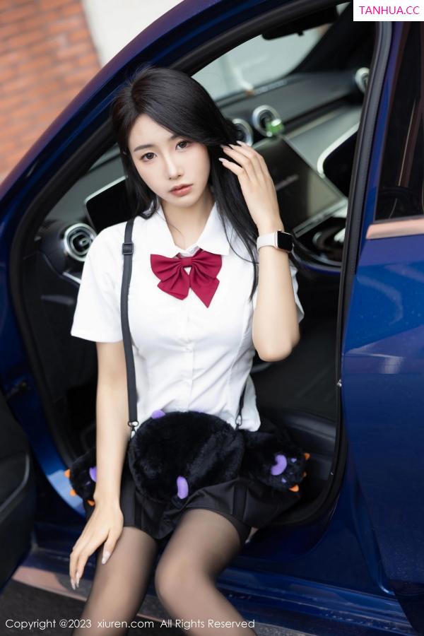   [XiuRen]高清写真图 2023.11.13 No.7653 苏苏阿 短裙美腿第11张图片